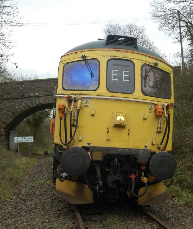 33103 'Swordfish' at the Network Rail / Dartmoor Railway boundary