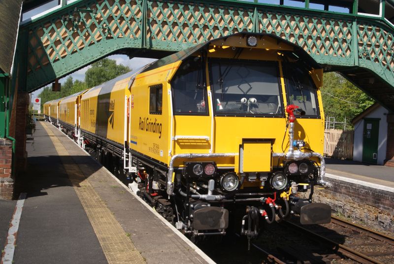 Rail grinder in Okehampton Platform 2, pending departure