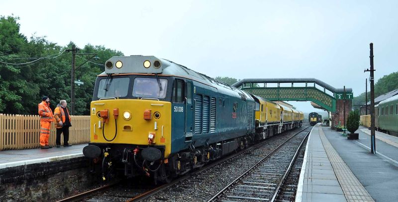 50008 with the grinder at OkehamptonbrPhotographer Dave HuntbrDate taken 29062017