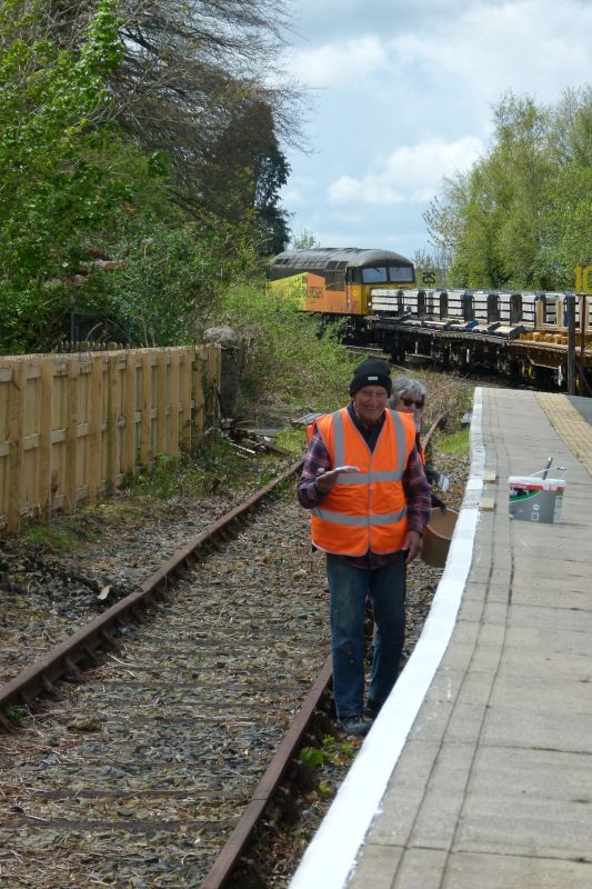 Platform 1 white edging being refreshedbrPhotographer Dave EllisbrDate taken 05052021