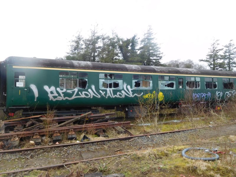 The FK, S13436, has also lost nearly all its glass. The graffiti was from an earlier episode.brPhotographer Geoff HornerbrDate taken 01032022