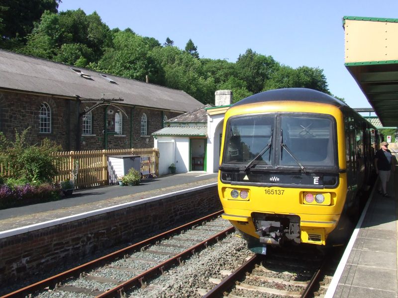 Class 165 165137 at OkehamptonbrPhotographer Dave EllisbrDate taken 04062023