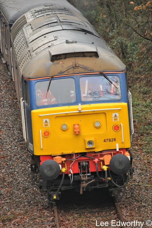 47828 at Penstone/Mill Hill Bridge (574)