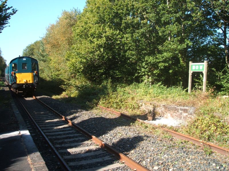 1118 arriving at Bow with the 1025 from Meldon Viaduct