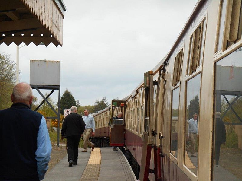 This view of the Devon Explorer at Meldon Viaduct station graphically demonstrates the gradient up to the platform. This was the reason for running the locomotives round one at a time; one locomotive remained attached to the train at all times to provide extra braking effort.  