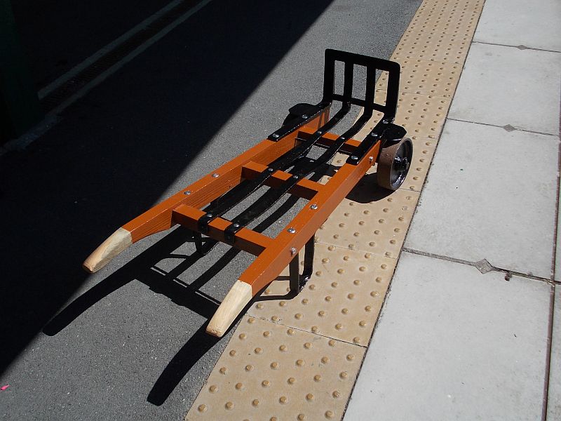 Simon's most recent project, a nicely restored sacktruck which now resides on Okehampton station.